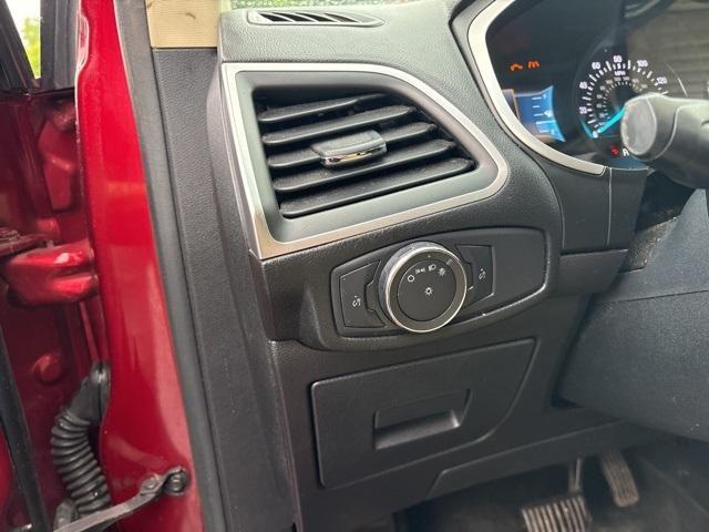 used 2015 Ford Edge car, priced at $8,995