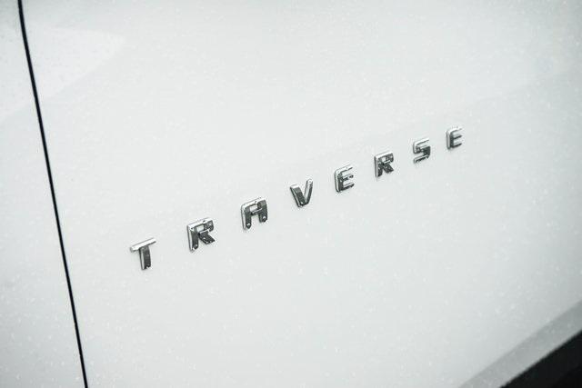 used 2021 Chevrolet Traverse car, priced at $29,877