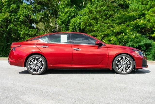 used 2023 Nissan Altima car, priced at $25,600