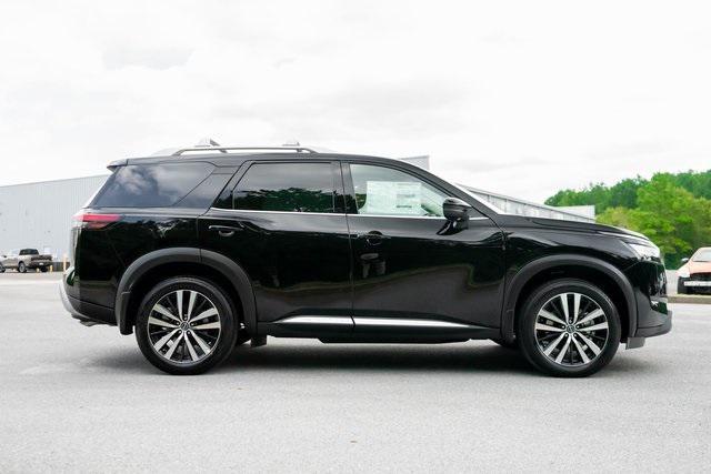 new 2024 Nissan Pathfinder car, priced at $44,768