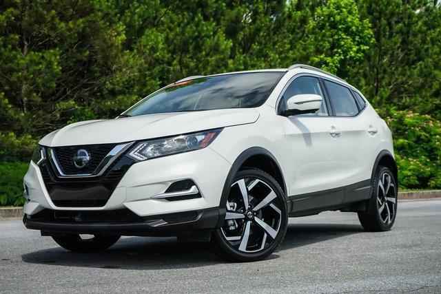 used 2022 Nissan Rogue Sport car, priced at $27,000