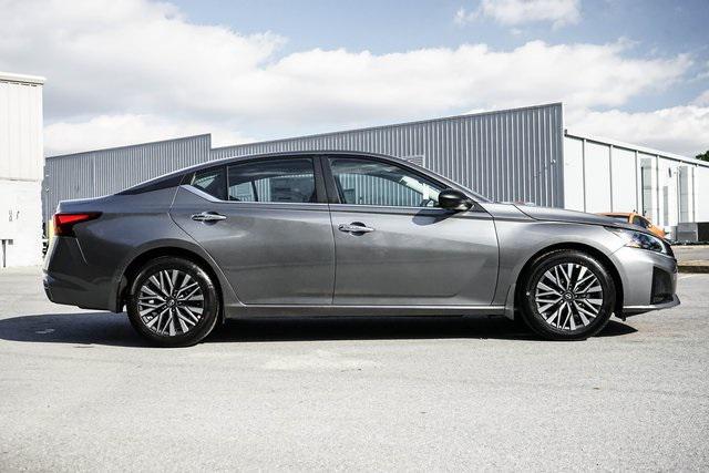 new 2024 Nissan Altima car, priced at $25,489