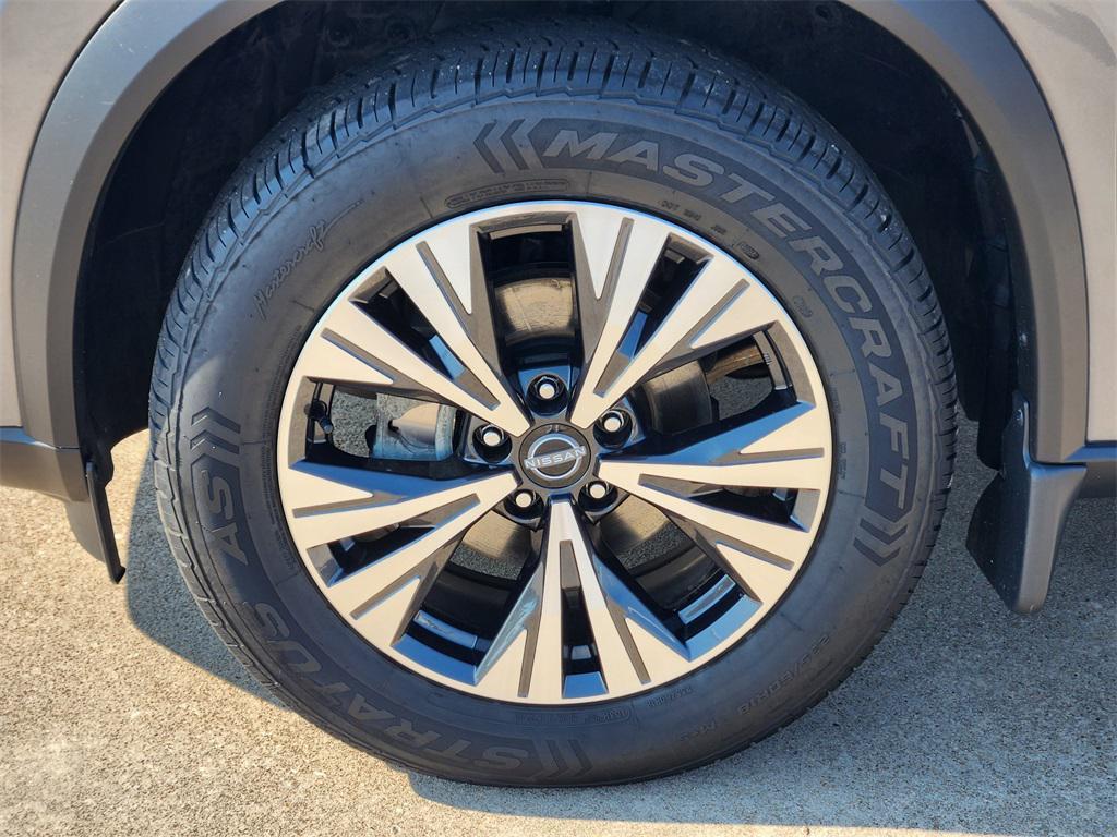 used 2023 Nissan Rogue car, priced at $20,995