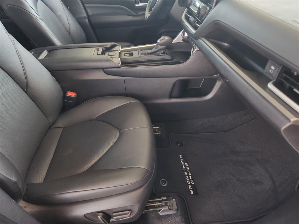 used 2024 Toyota Grand Highlander car, priced at $41,995