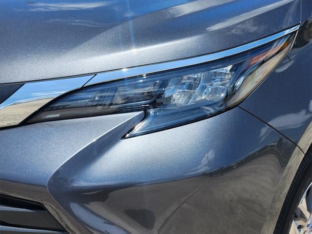 new 2025 Toyota Sienna car, priced at $49,326