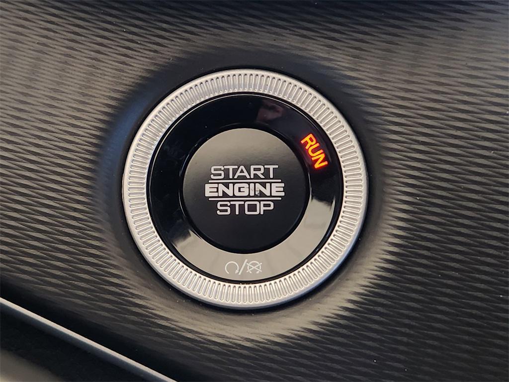 used 2025 Jeep Grand Cherokee L car, priced at $34,495