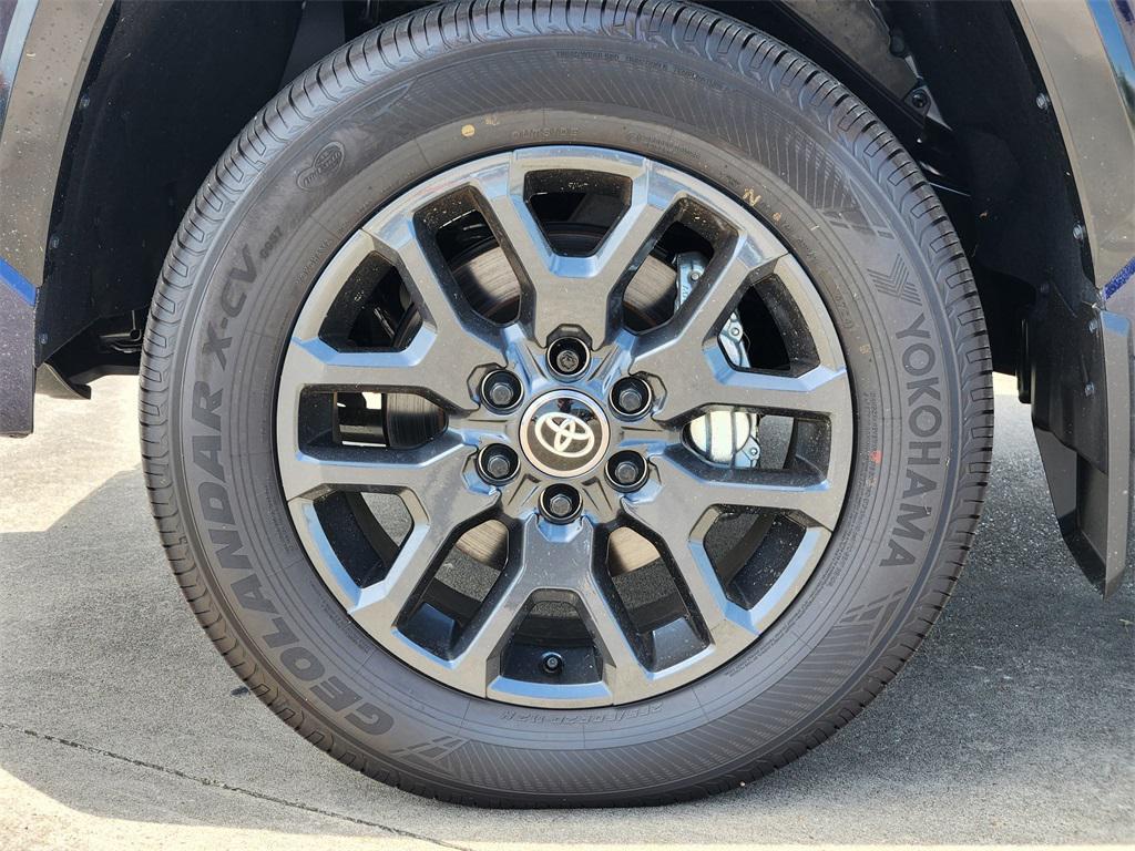 new 2025 Toyota Tundra Hybrid car, priced at $73,434