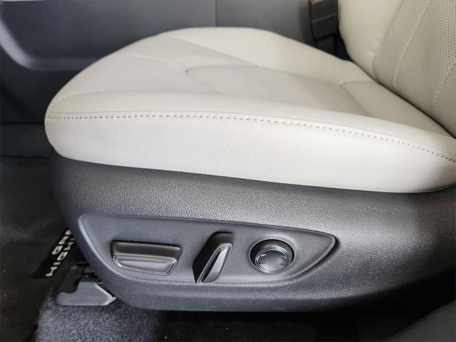 new 2025 Toyota Grand Highlander car, priced at $60,224