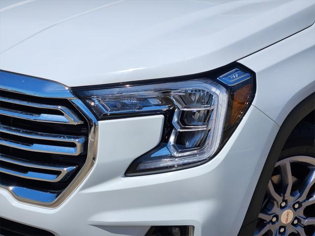 used 2024 GMC Terrain car, priced at $27,295