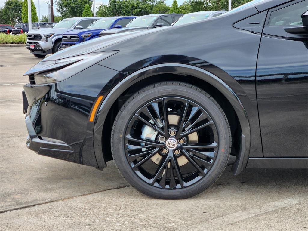 new 2026 Toyota Prius Plug-In Hybrid car, priced at $41,527