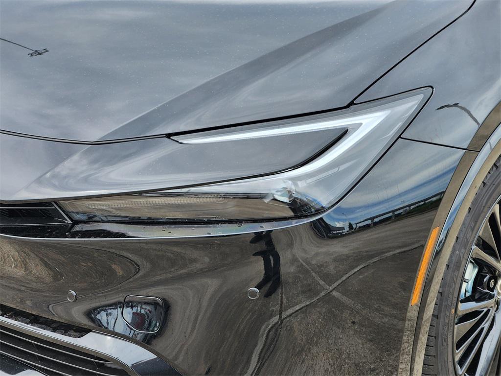 new 2026 Toyota Prius Plug-In Hybrid car, priced at $41,527