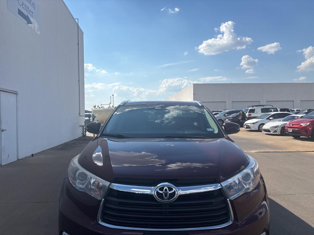 used 2016 Toyota Highlander car, priced at $20,695