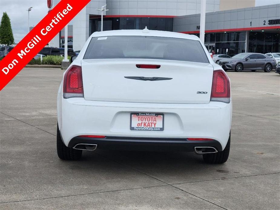 used 2022 Chrysler 300 car, priced at $22,328