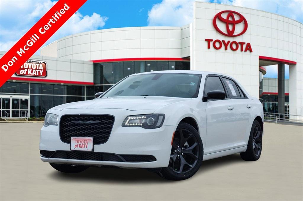 used 2022 Chrysler 300 car, priced at $22,328