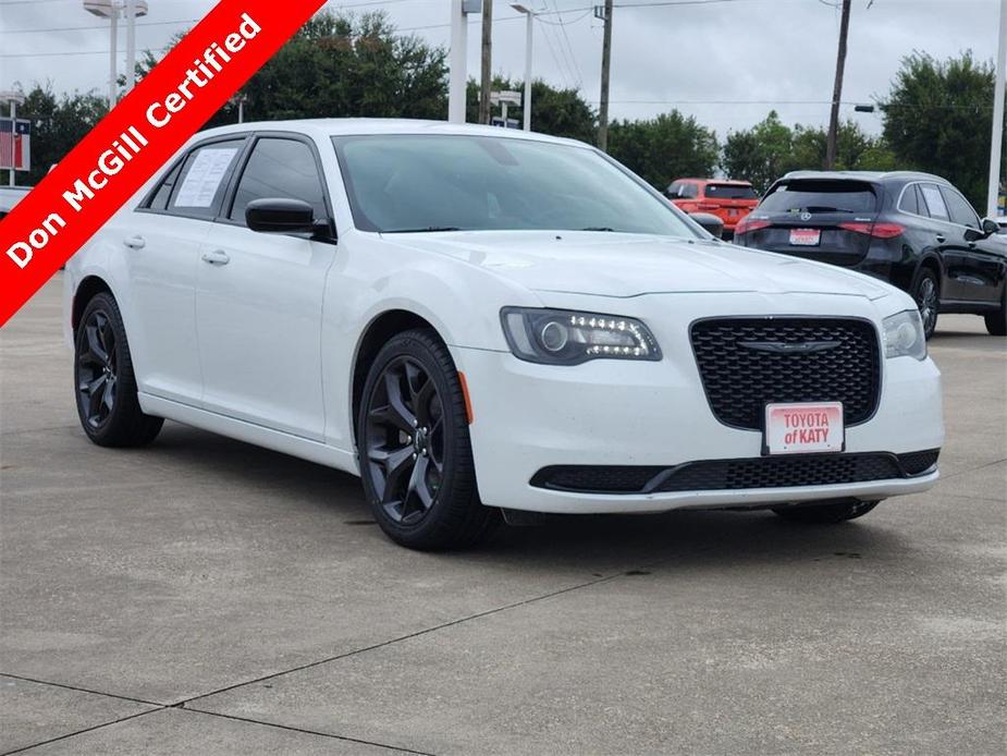 used 2022 Chrysler 300 car, priced at $22,328