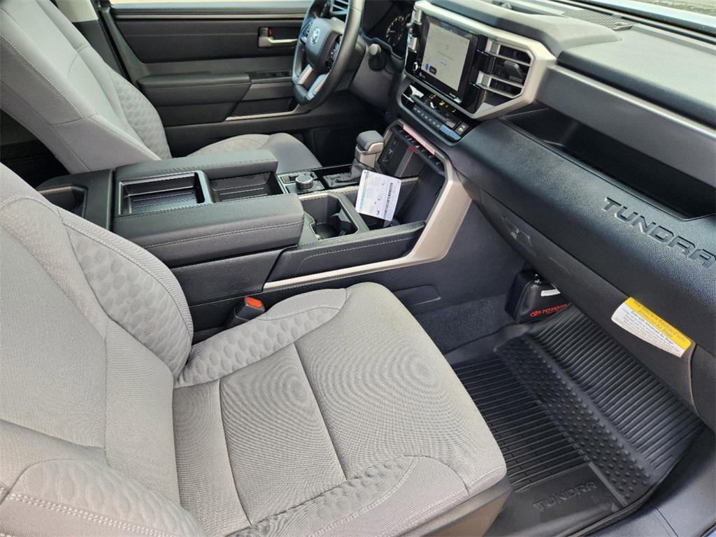 new 2024 Toyota Tundra car