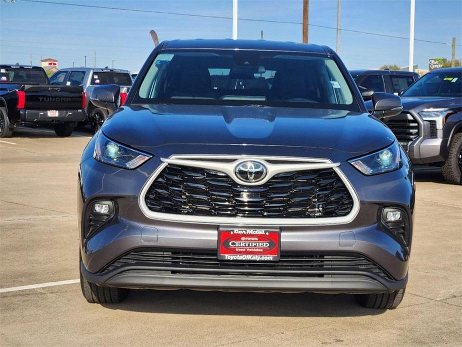 used 2024 Toyota Highlander car, priced at $38,488