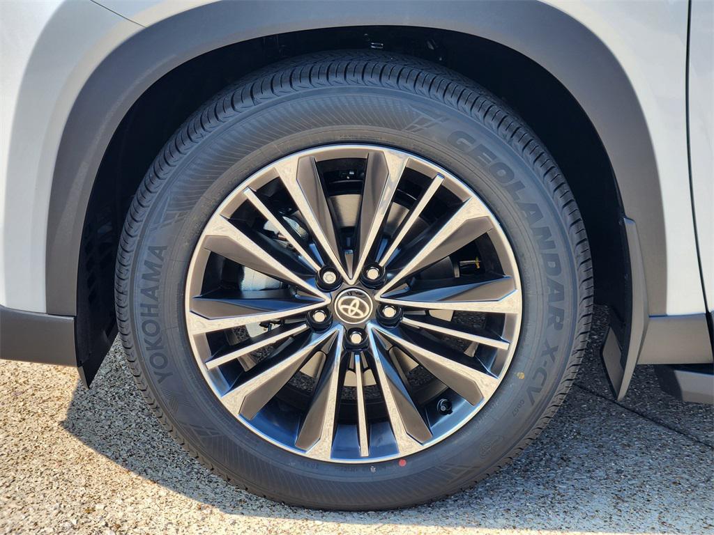 new 2026 Toyota Grand Highlander car, priced at $65,342