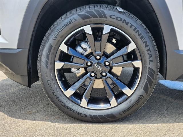used 2025 Chevrolet Equinox car, priced at $32,495