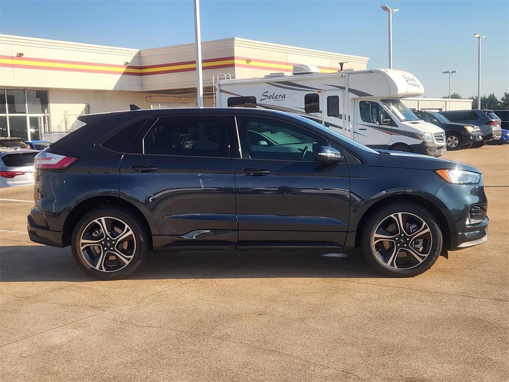 used 2023 Ford Edge car, priced at $30,495