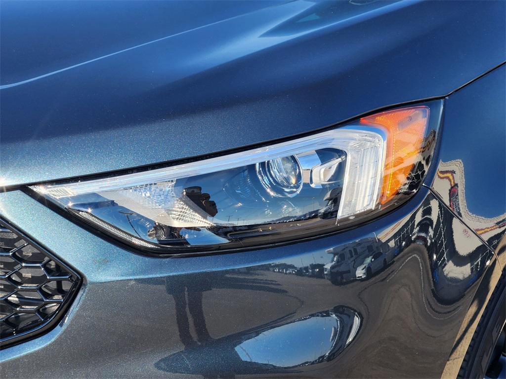 used 2023 Ford Edge car, priced at $30,495