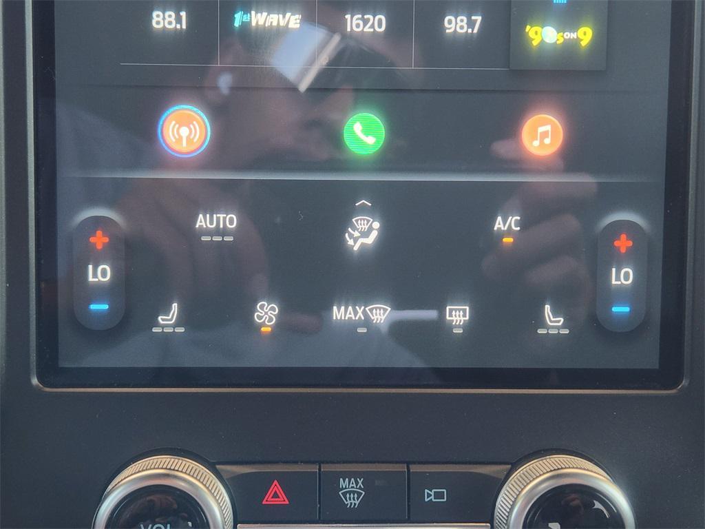 used 2023 Ford Edge car, priced at $30,495