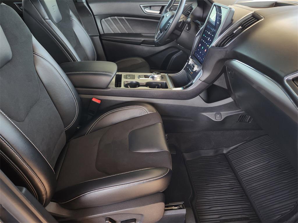used 2023 Ford Edge car, priced at $30,495