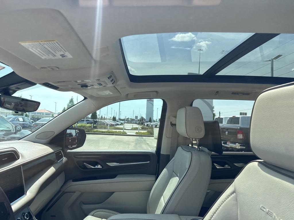 used 2021 GMC Yukon car, priced at $50,995