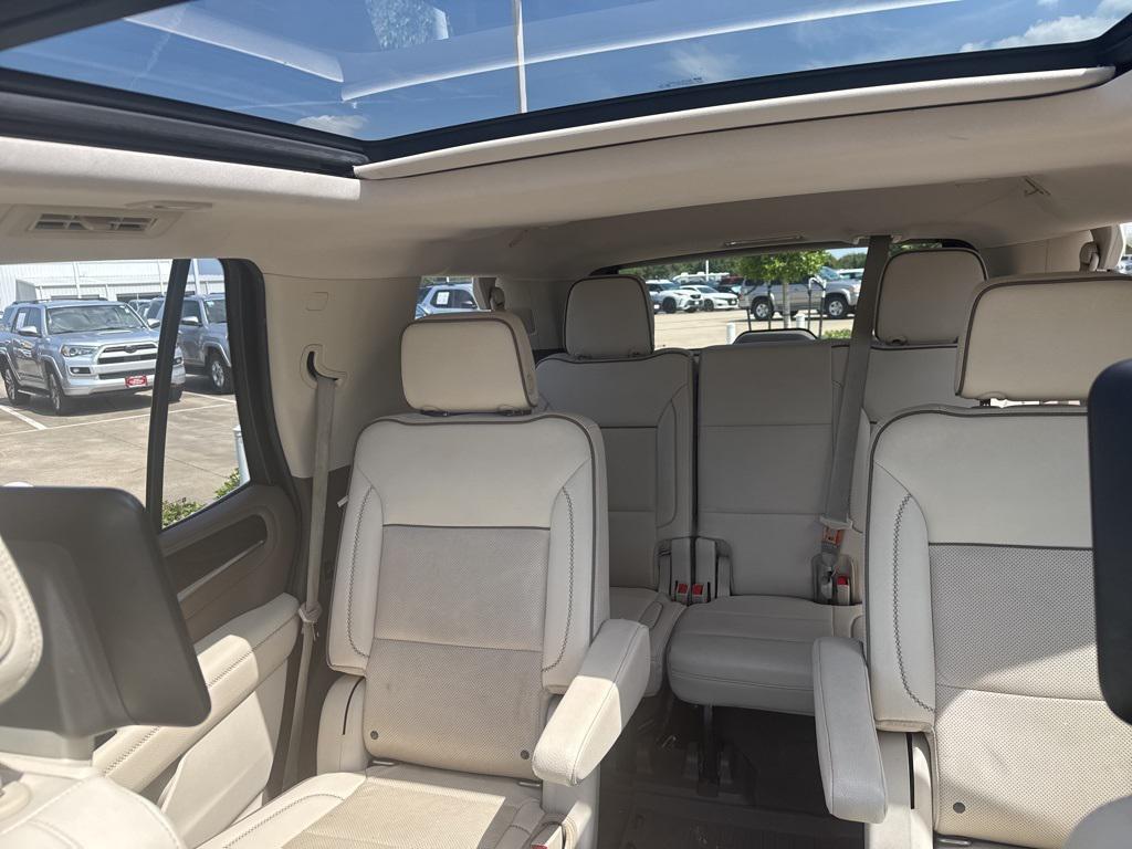 used 2021 GMC Yukon car, priced at $50,995
