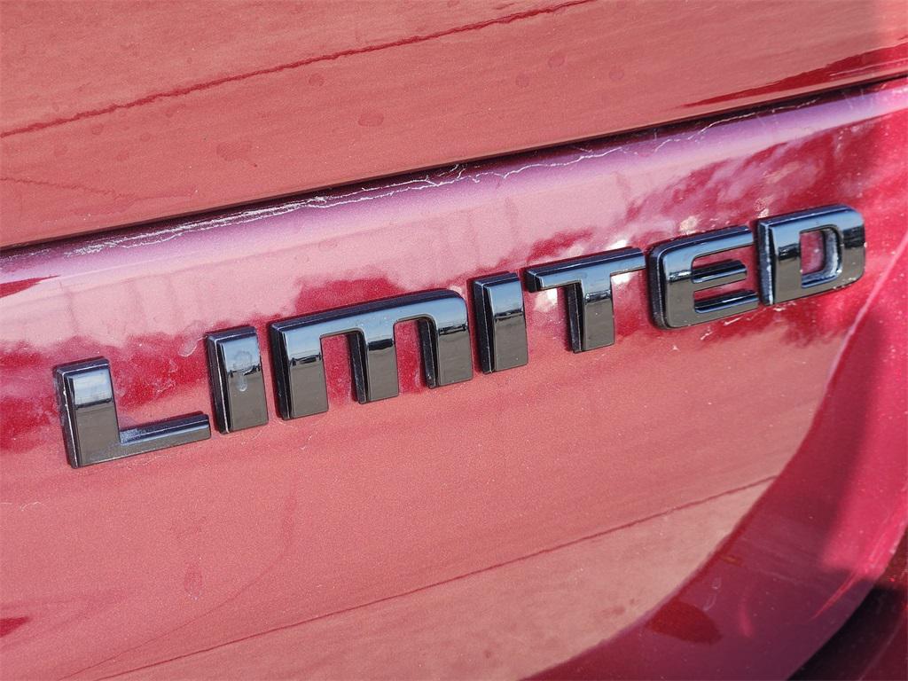 used 2024 Jeep Grand Cherokee L car, priced at $27,995