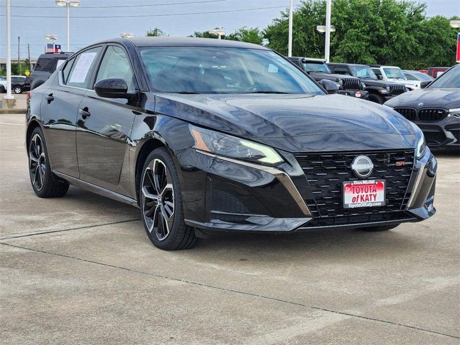 used 2023 Nissan Altima car, priced at $25,546