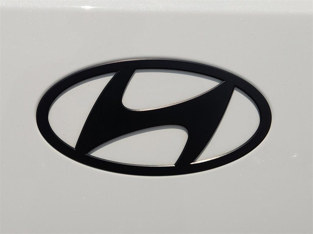 used 2025 Hyundai Santa Fe car, priced at $40,495