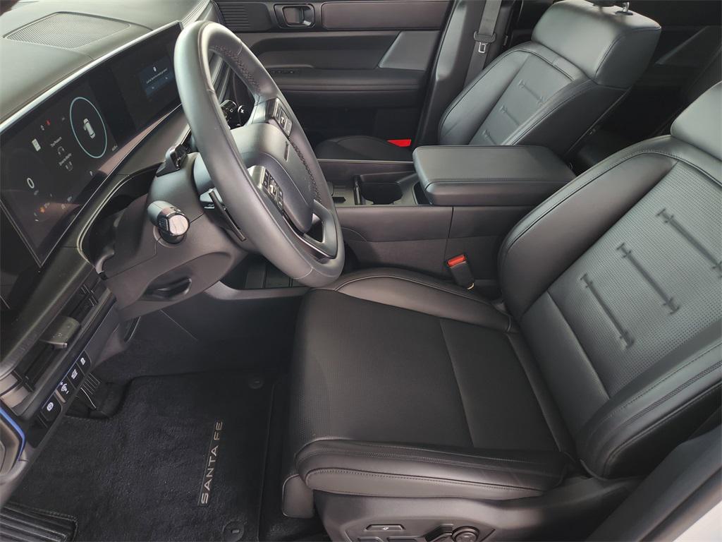 used 2025 Hyundai Santa Fe car, priced at $40,495