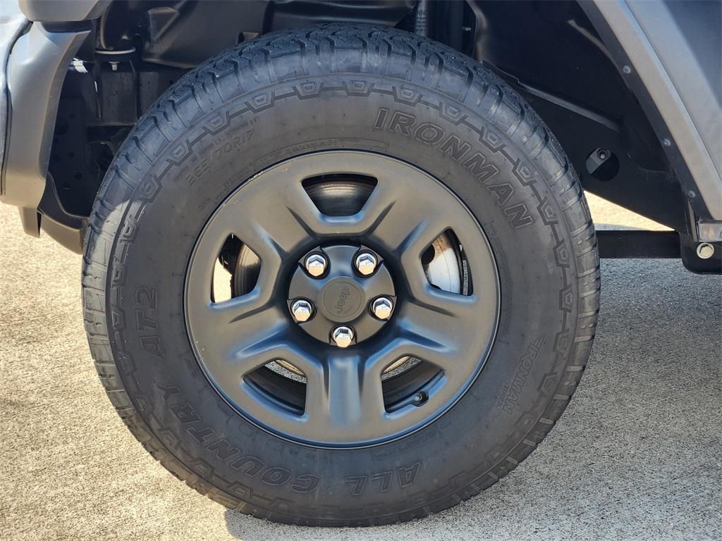 used 2020 Jeep Wrangler car, priced at $20,395