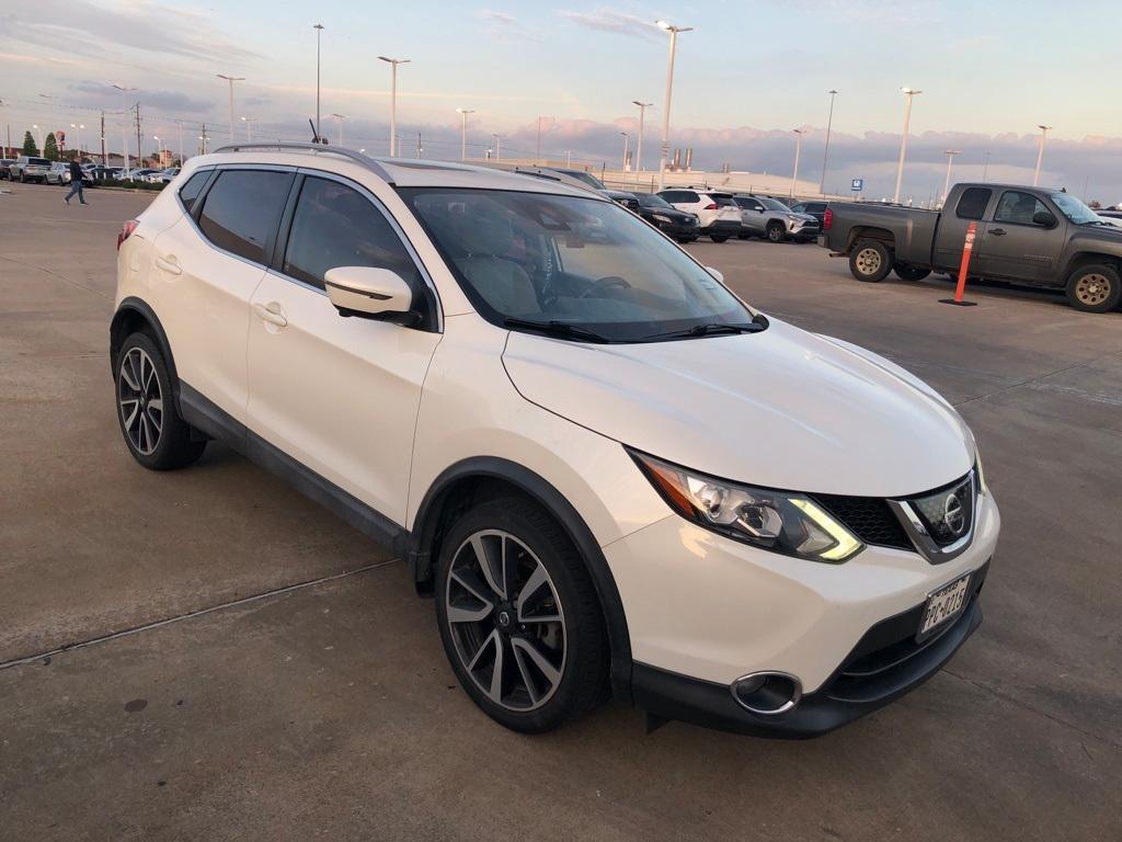 used 2018 Nissan Rogue Sport car, priced at $18,288