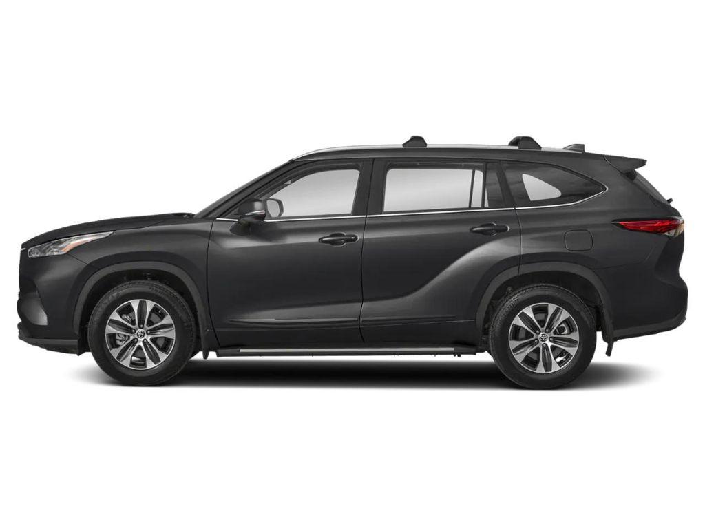 new 2025 Toyota Highlander Hybrid car, priced at $50,842