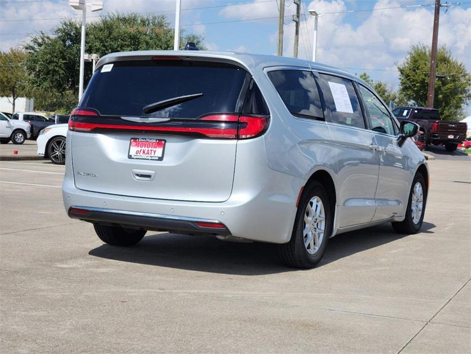 used 2023 Chrysler Pacifica car, priced at $27,802