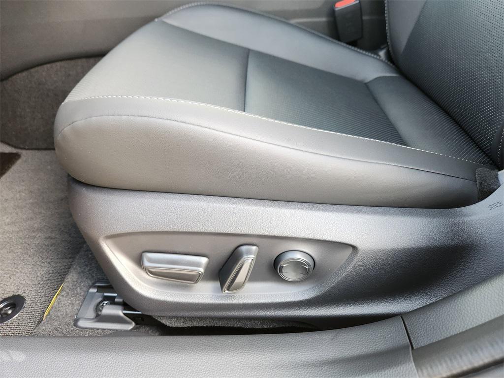 new 2026 Toyota Prius Plug-In Hybrid car, priced at $41,527