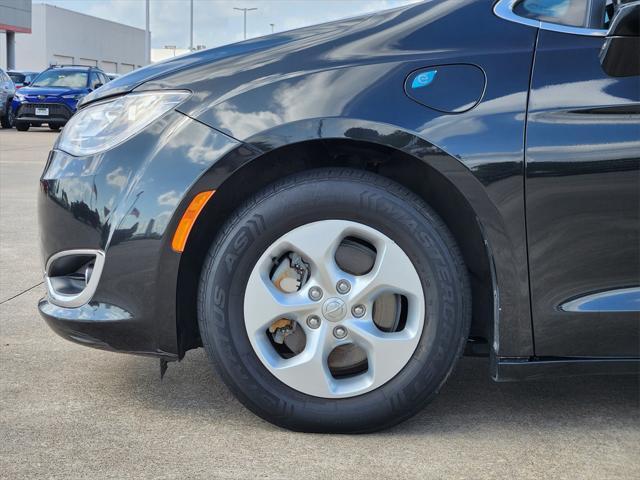 used 2018 Chrysler Pacifica Hybrid car, priced at $14,995