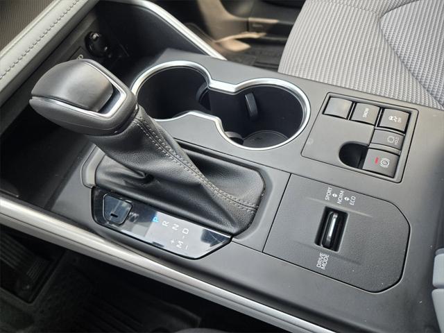 used 2023 Toyota Highlander car, priced at $35,595