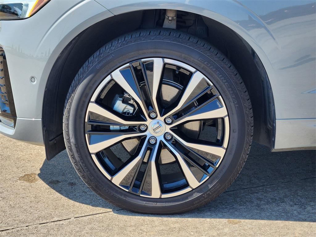 used 2024 Volvo XC60 car, priced at $34,995