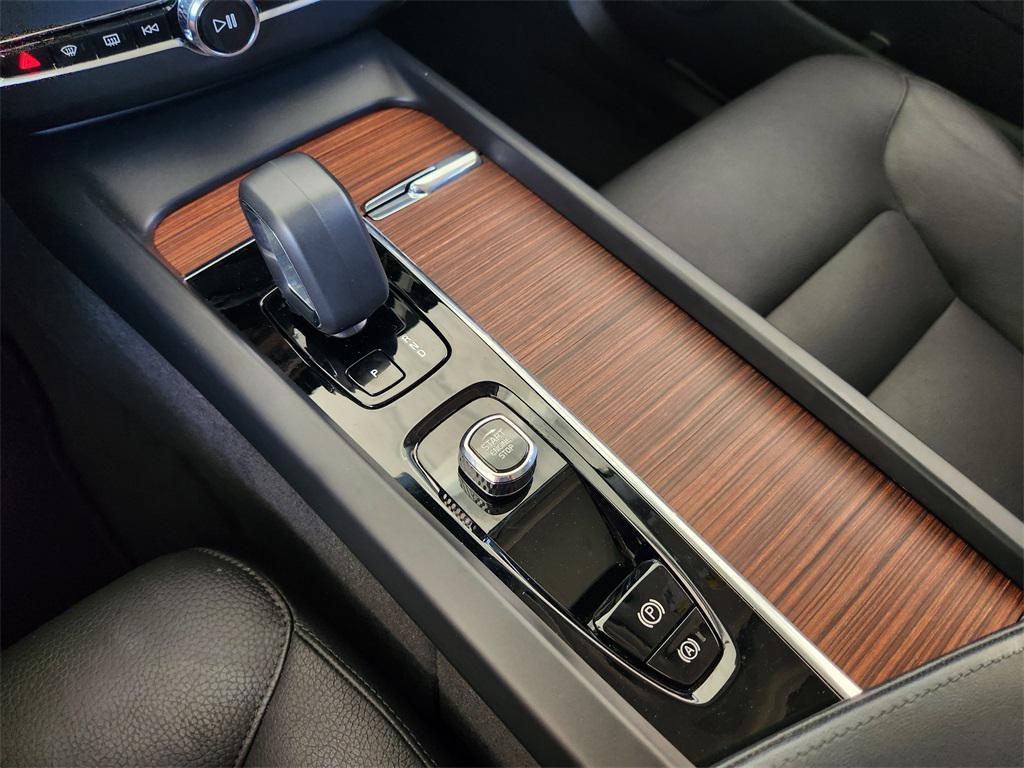 used 2024 Volvo XC60 car, priced at $34,995