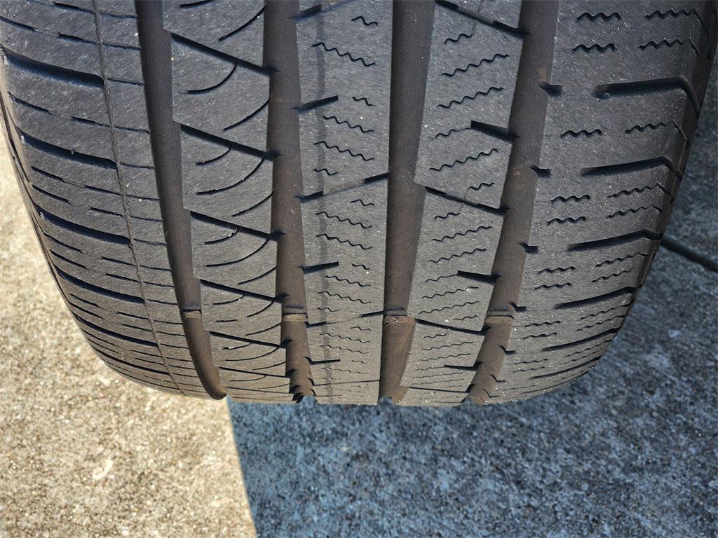 used 2024 Volvo XC60 car, priced at $34,995