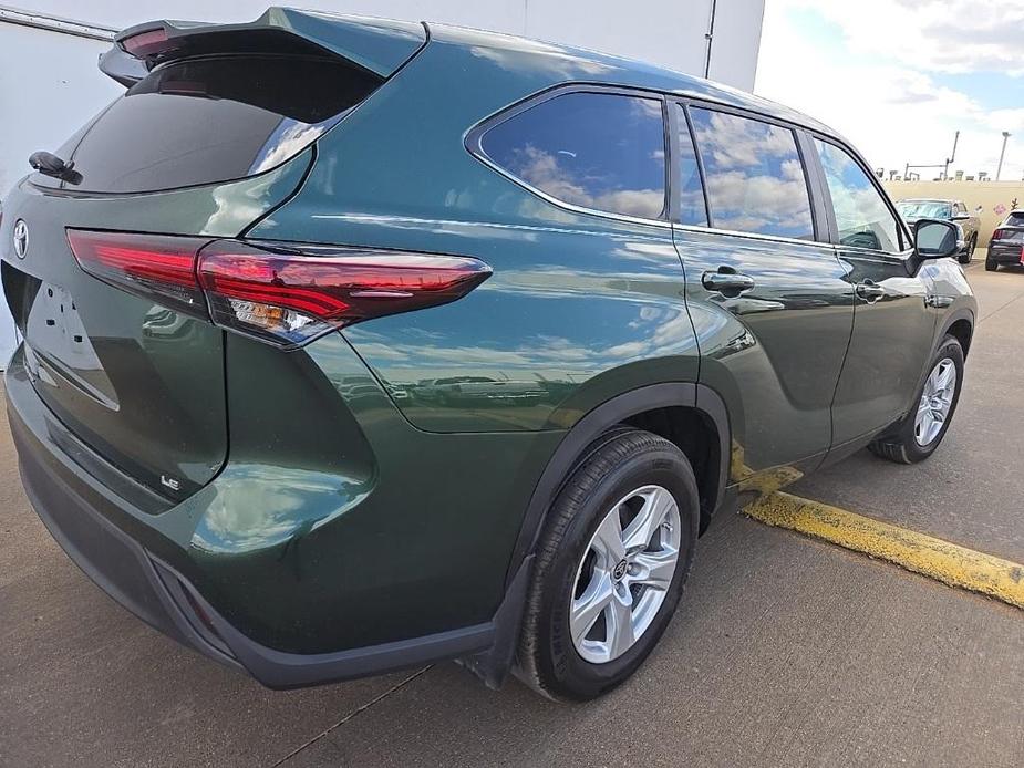 used 2024 Toyota Highlander car, priced at $41,246