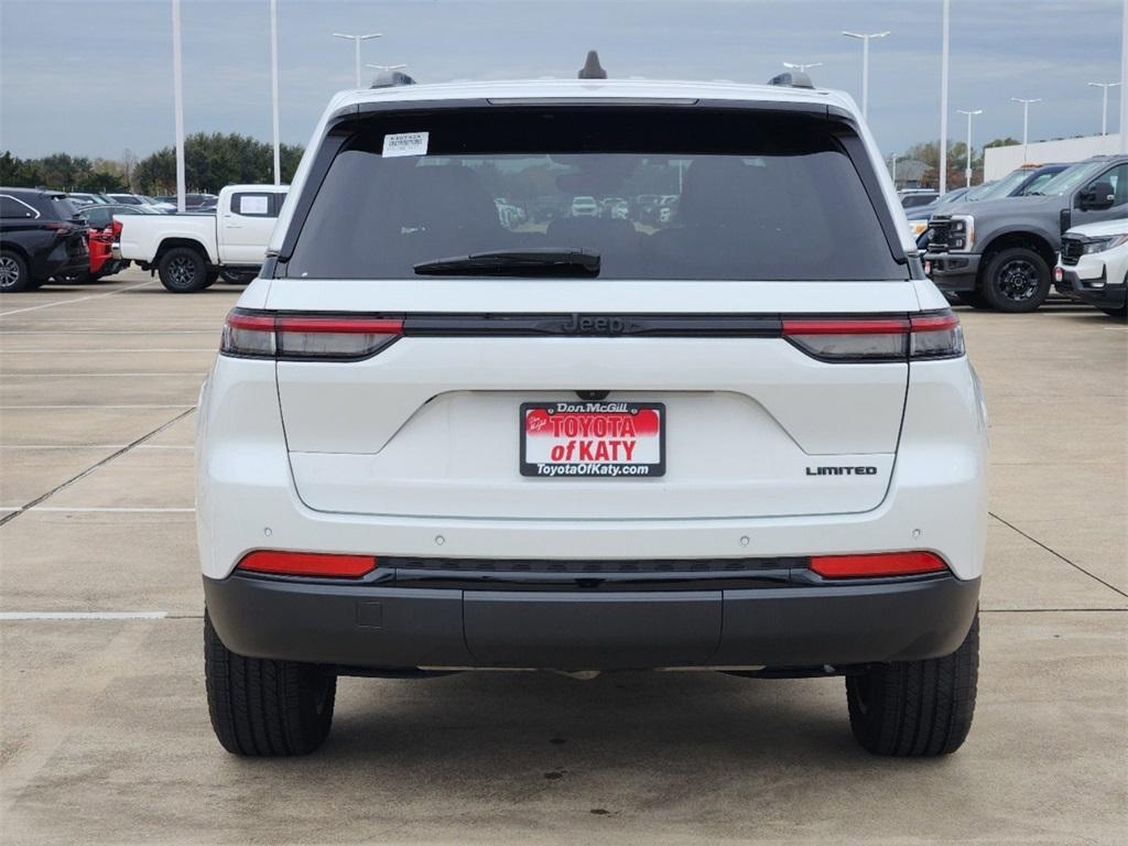 used 2023 Jeep Grand Cherokee car, priced at $31,488