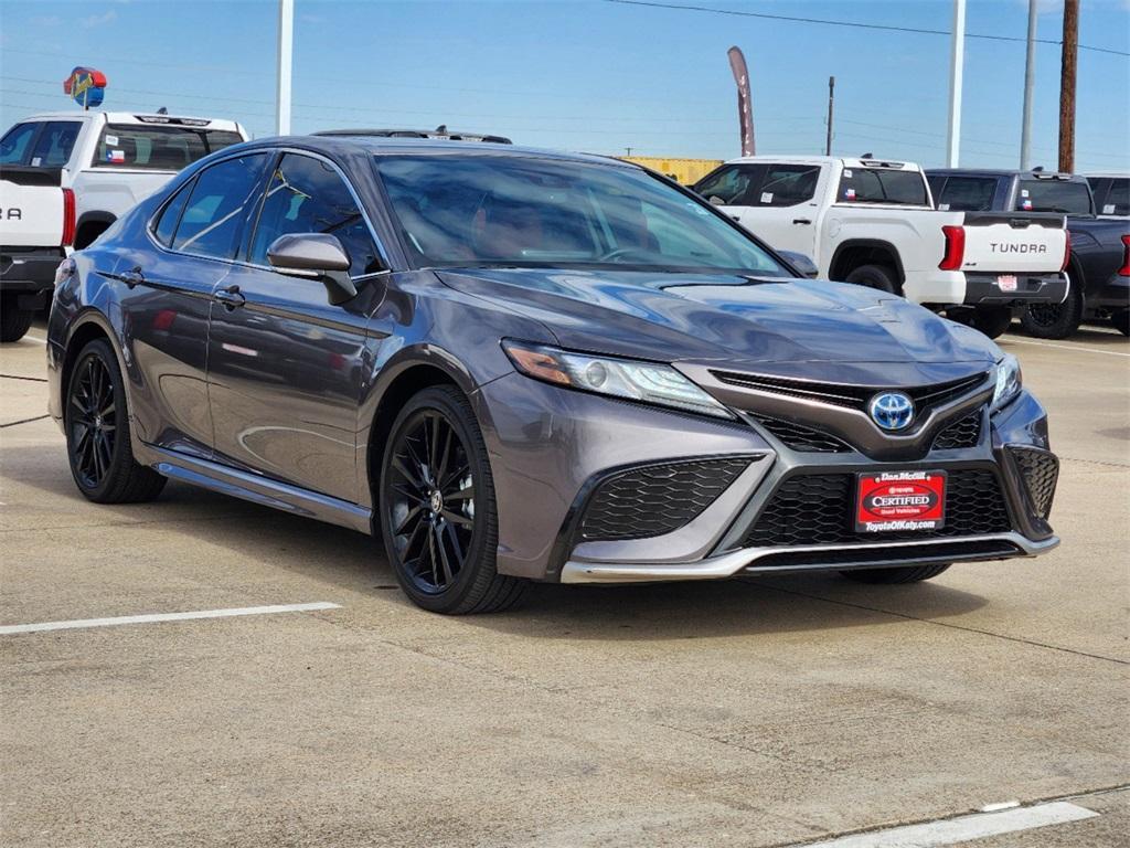 used 2024 Toyota Camry Hybrid car, priced at $33,288