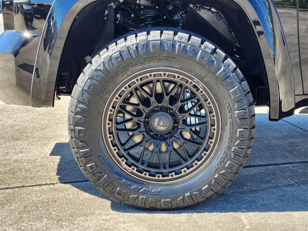 new 2025 Toyota Tundra car