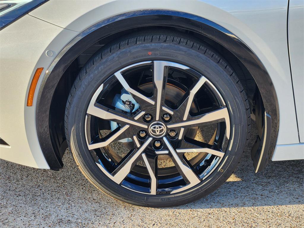 new 2026 Toyota Prius Plug-In Hybrid car, priced at $46,282