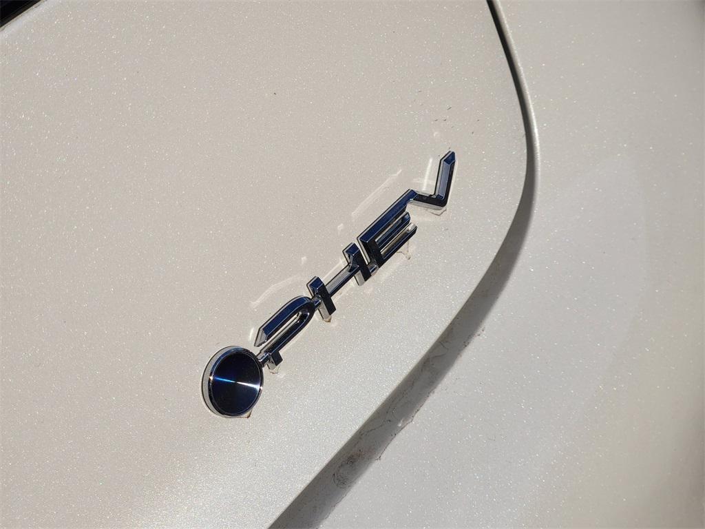 new 2026 Toyota Prius Plug-In Hybrid car, priced at $46,282
