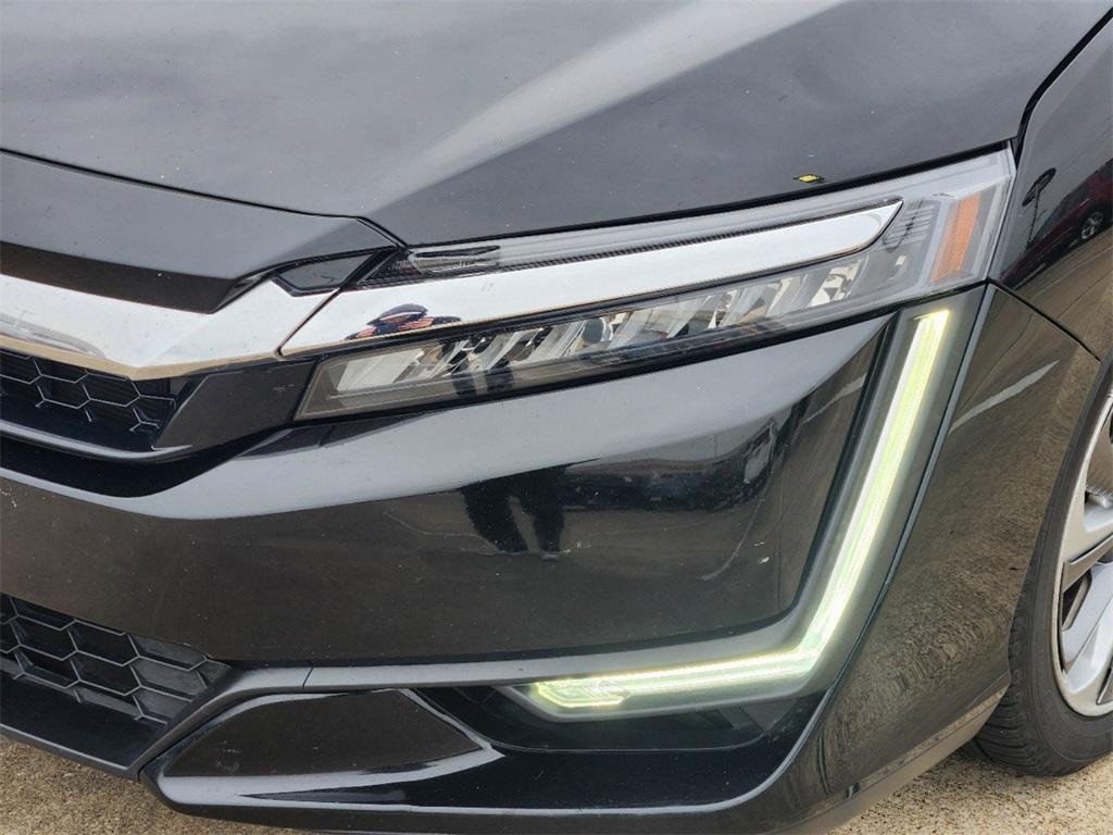 used 2018 Honda Clarity Plug-In Hybrid car, priced at $13,788